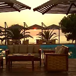 Otel Kamari
