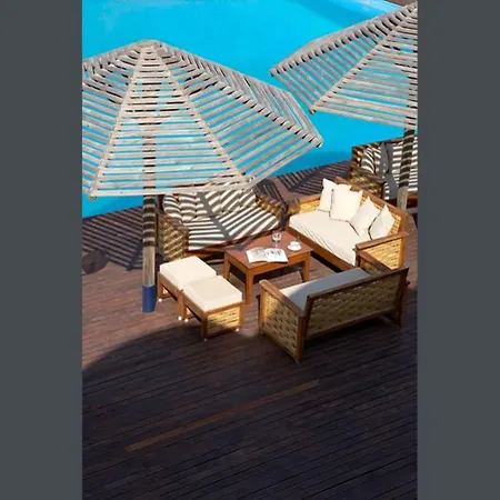 Hotel Kamari Potos