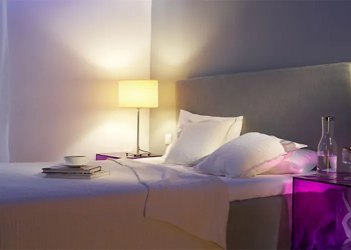 Kamari Hotel