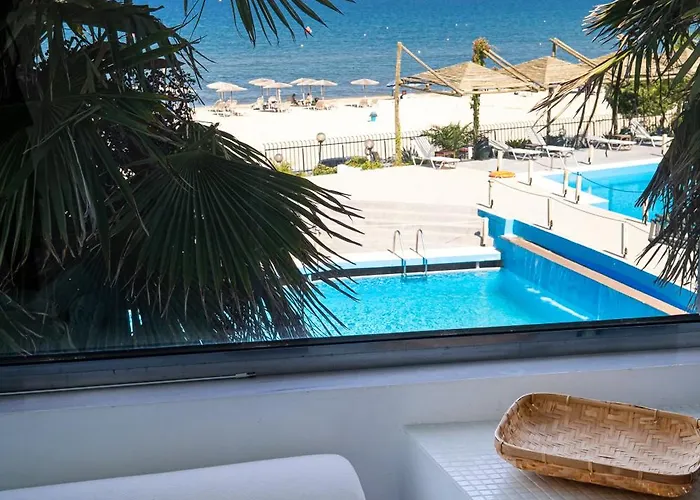 Hotel Kamari Potos